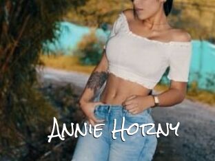 Annie_Horny
