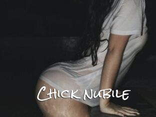 Chick_nubile