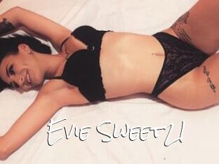 Evie_Sweet21