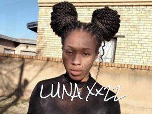 LUNA_Xx22