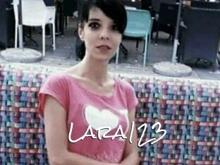 Lara123