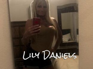 Lily_Daniels