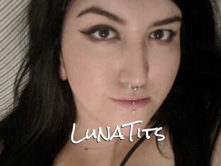 LunaTits