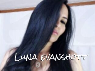 Luna_evanshott