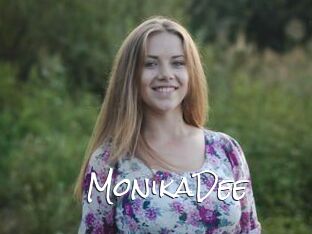 MonikaDee