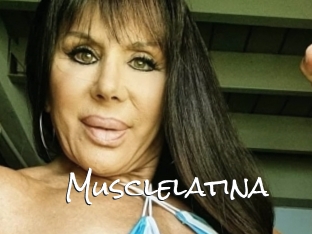musclelatina Blow Cum