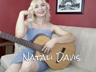 Natali_Davis