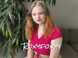Roxyfoxyy